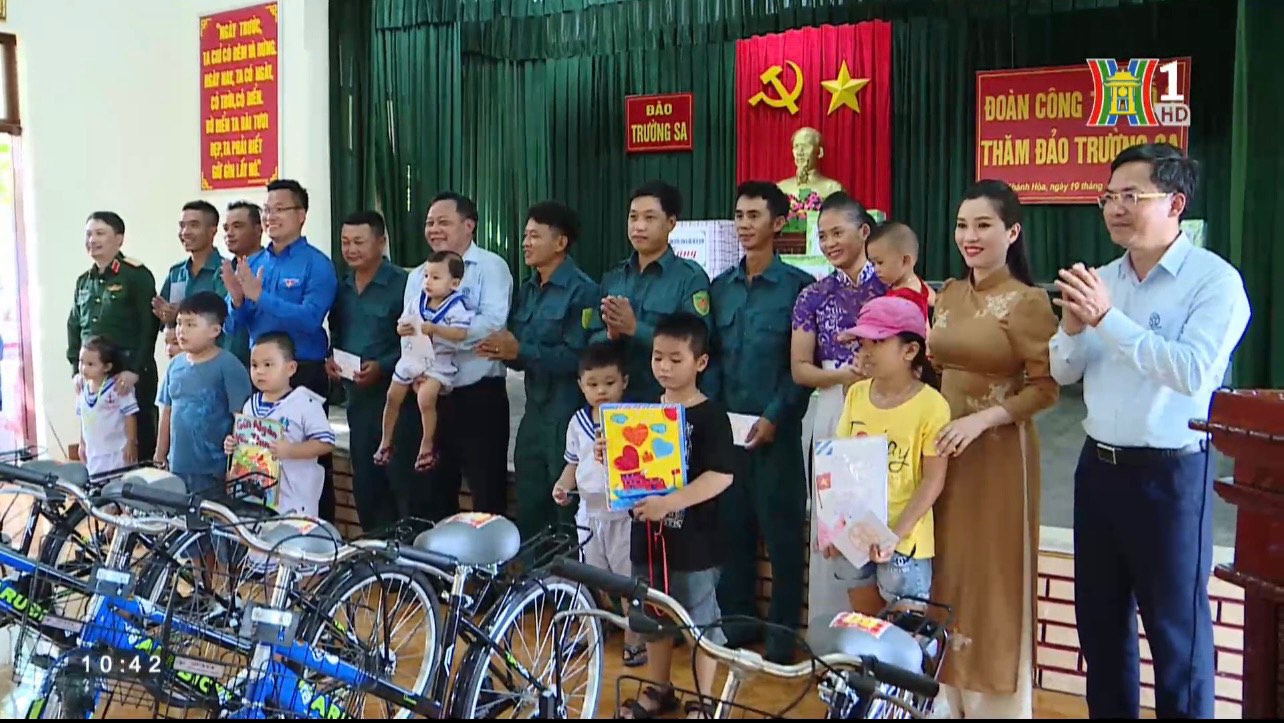 Mừng ngày Quốc tế Thiếu nhi 1/6 - Bateco Group tặng xe đạp cho học sinh khó khăn tại đảo Trường Sa Lớn Tỉnh Khánh Hoà